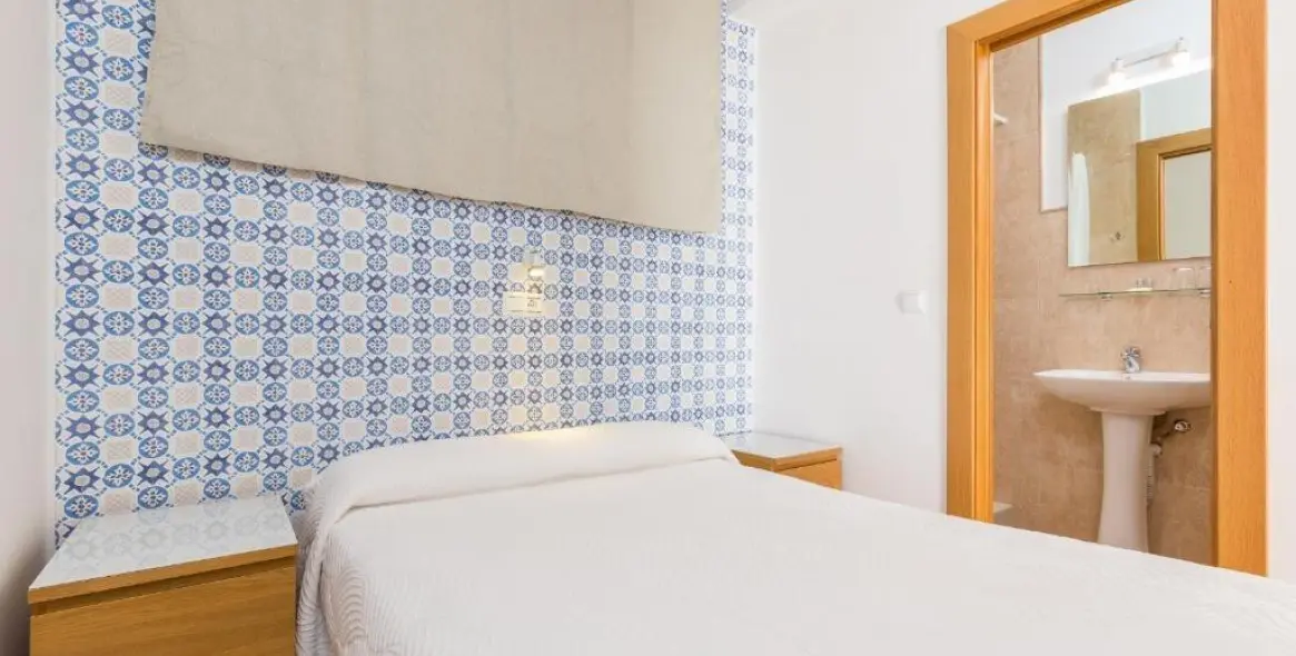 Venta de hostal en Torremolinos 10