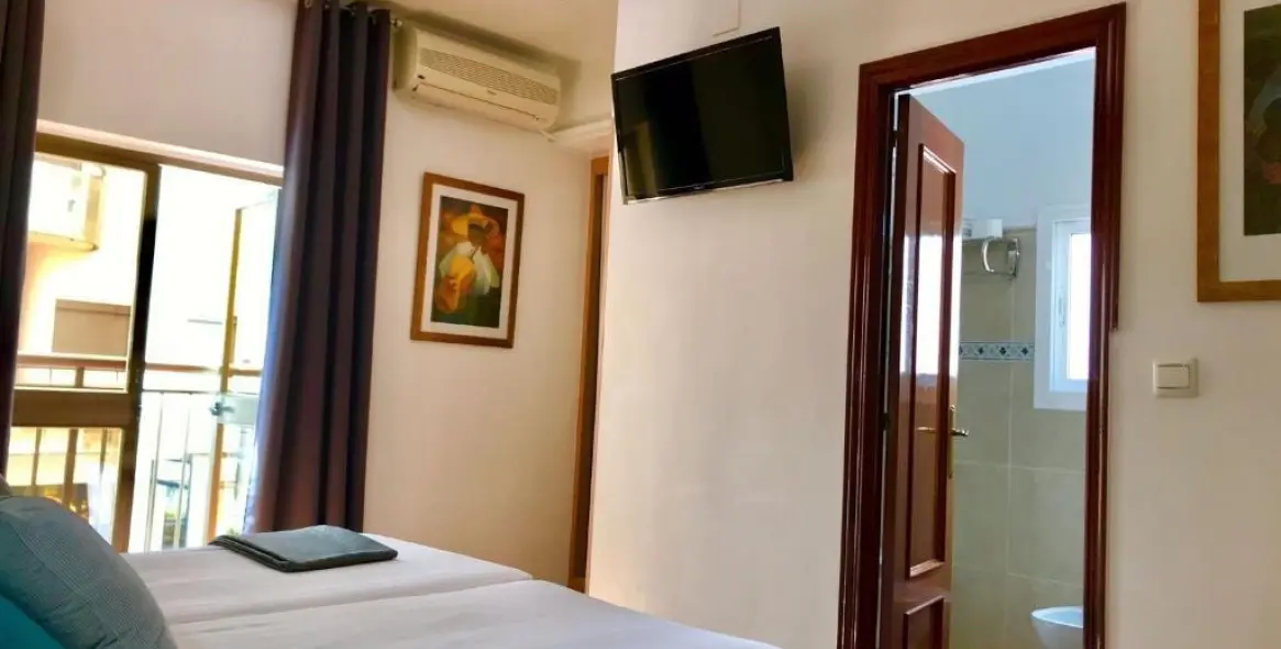 Venta de hostal en Torremolinos 14