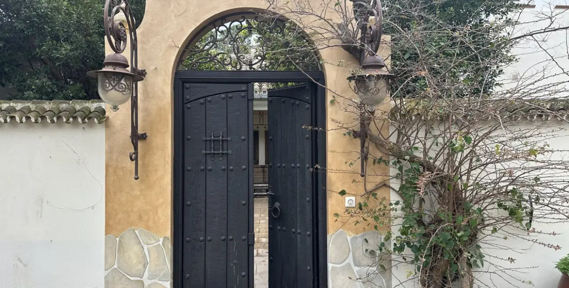 Venta de parcela residencial en Nagüeles 17