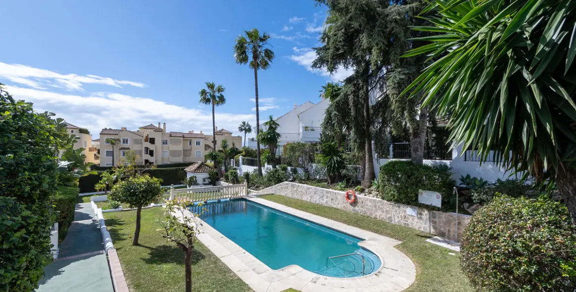 Долгосрочная аренда таунхауса в Nagüeles 1