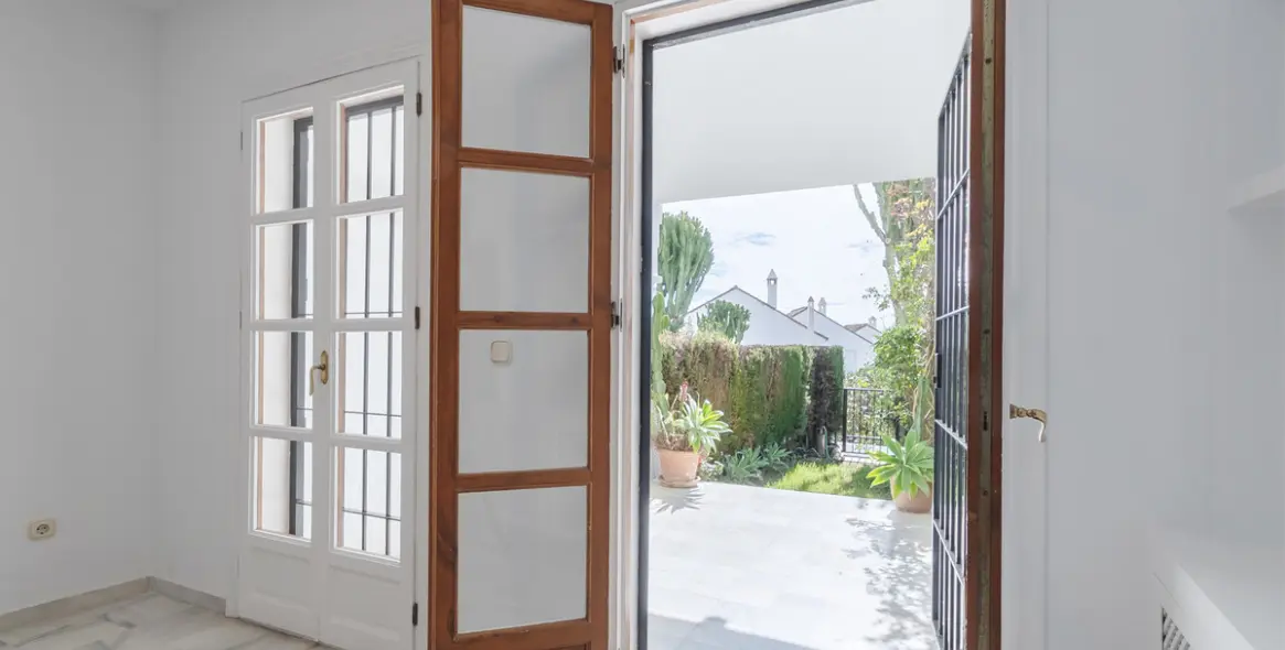 Долгосрочная аренда таунхауса в Nagüeles 4