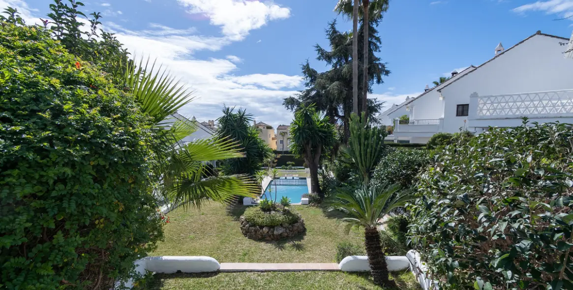 Долгосрочная аренда таунхауса в Nagüeles 28