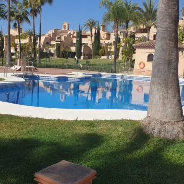 Long-term rent of ground floor apartment in El Paraiso