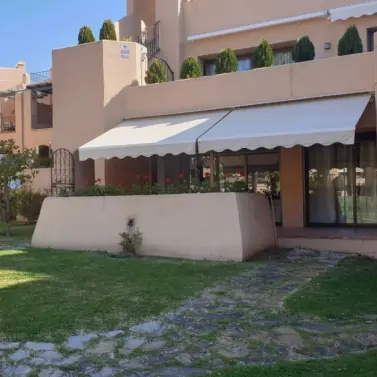 Long-term rent of ground floor apartment in El Paraiso
