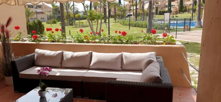 Long-term rent of ground floor apartment in El Paraiso 3