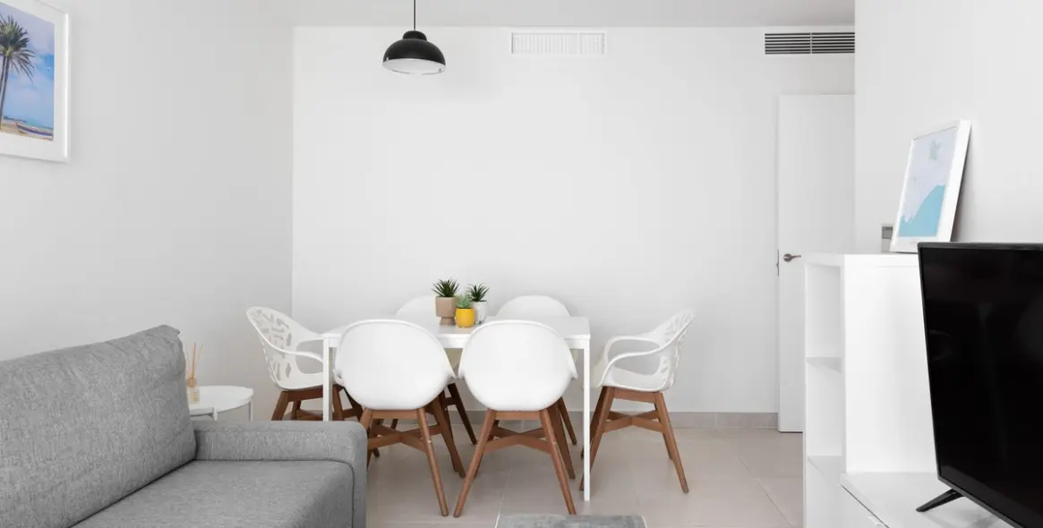 Продажа апартаментов на среднем этаже в Estepona 13