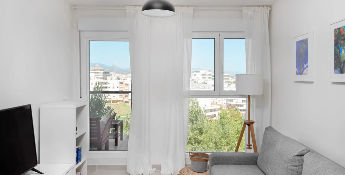 Продажа апартаментов на среднем этаже в Estepona 15