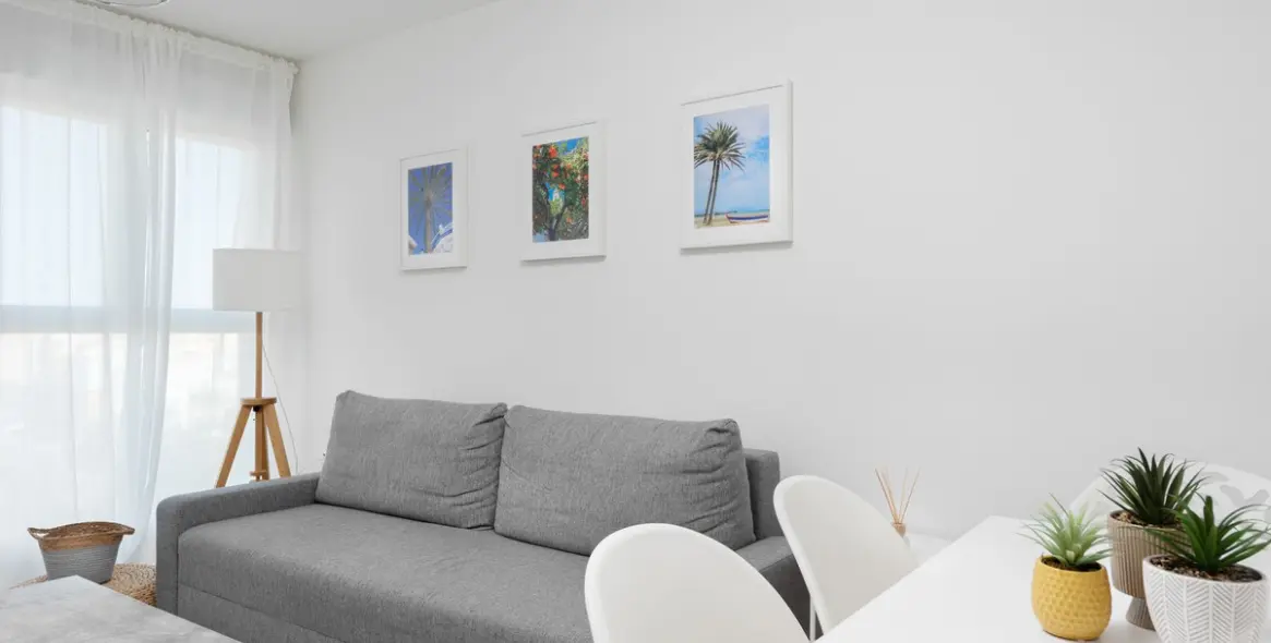 Продажа апартаментов на среднем этаже в Estepona 16