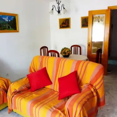 Venta de apartamento en planta media en Estepona