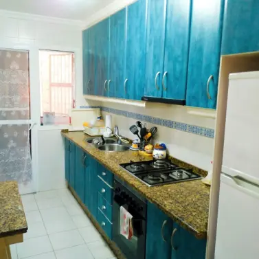 Venta de apartamento en planta media en Estepona