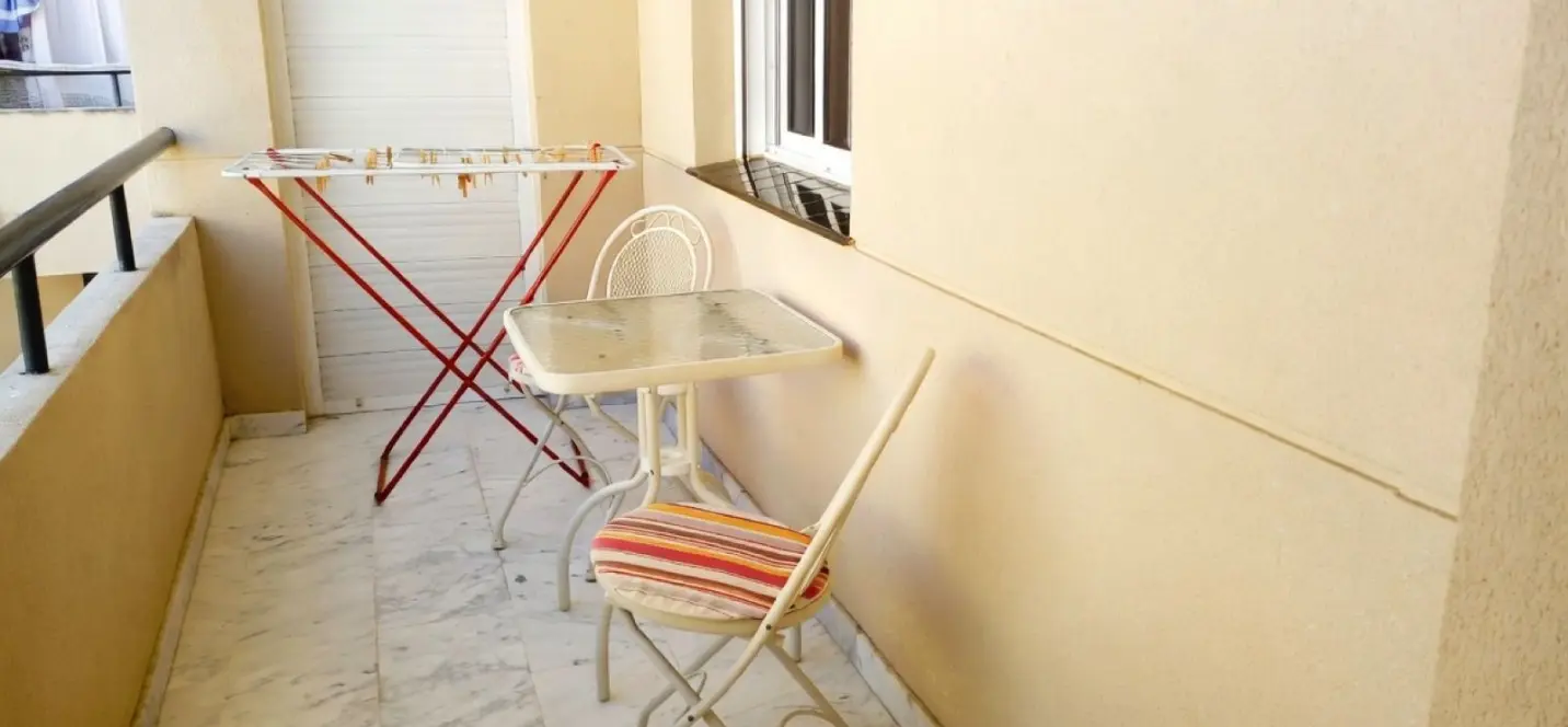 Продажа апартаментов на среднем этаже в Estepona 4