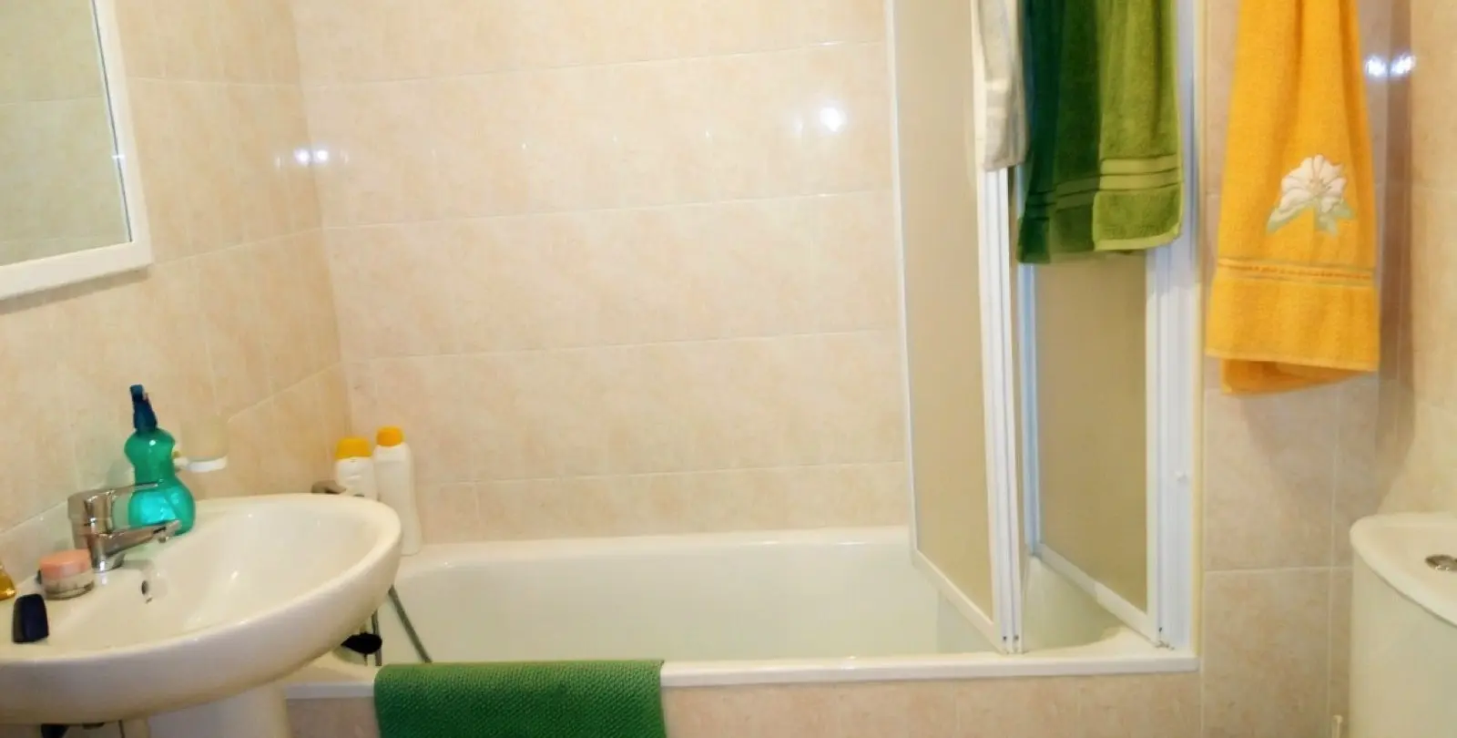 Sale of middle floor apartment in Estepona 9