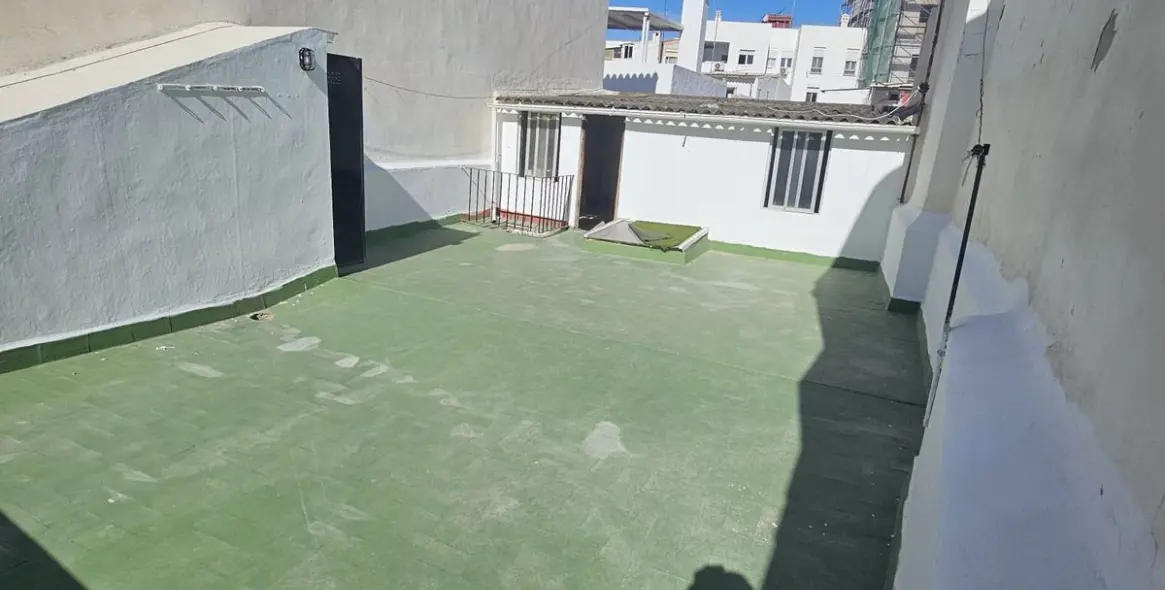 Venta de villa independiente en Estepona 3