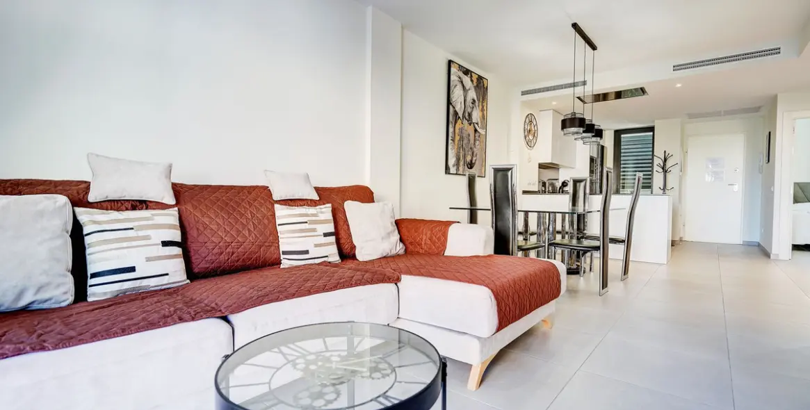 Продажа апартаментов на первом этаже в La Cala de Mijas 2