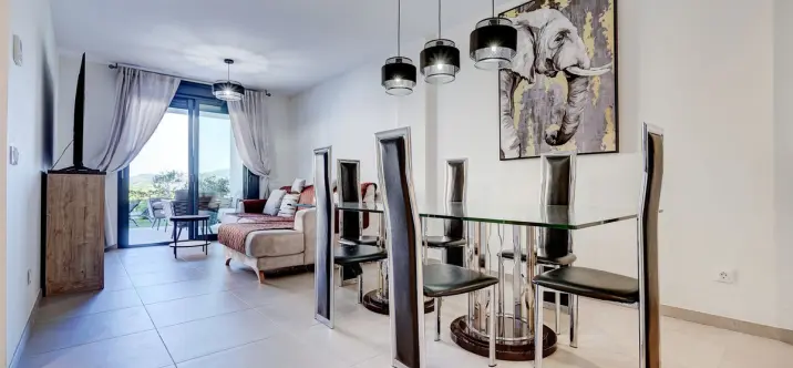 Продажа апартаментов на первом этаже в La Cala de Mijas 2