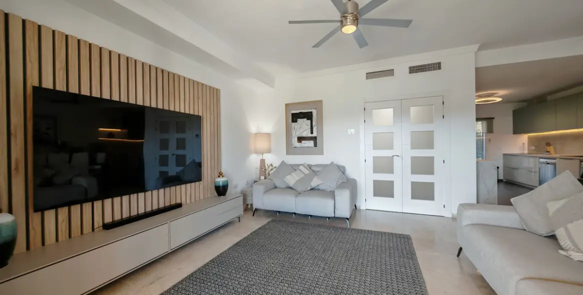 Продажа таунхауса в Riviera del Sol 3