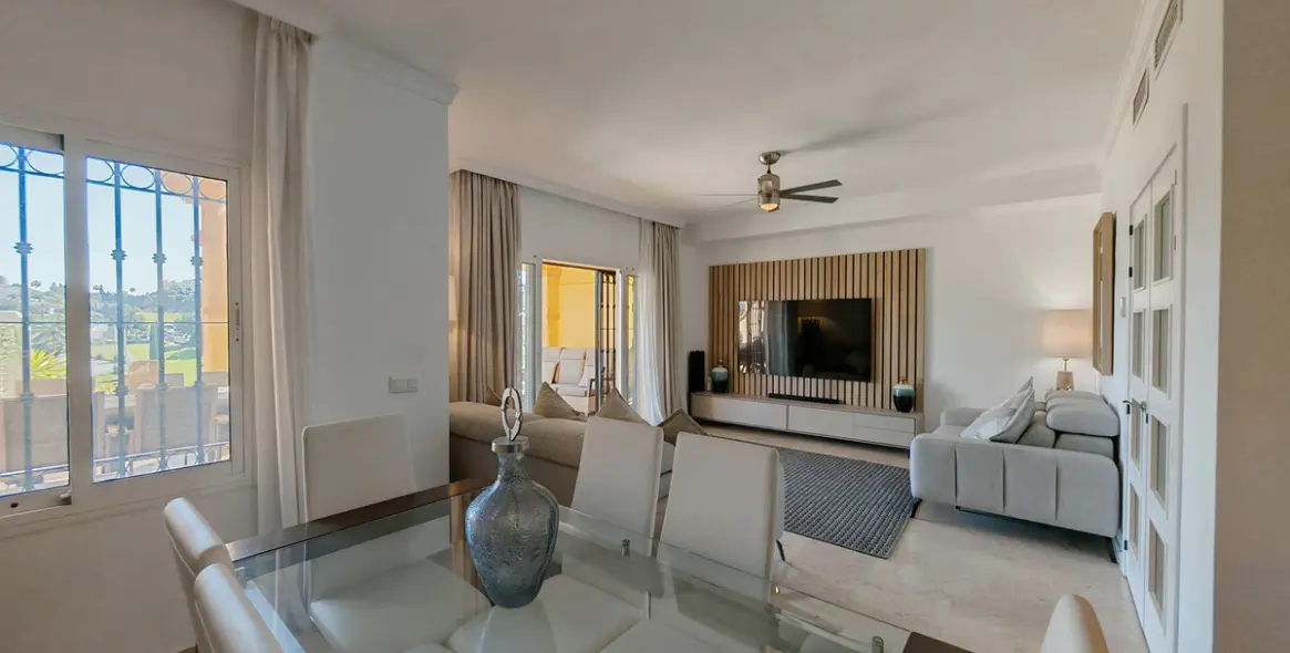 Продажа таунхауса в Riviera del Sol 4