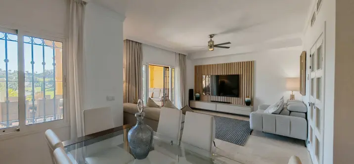 Продажа таунхауса в Riviera del Sol 3