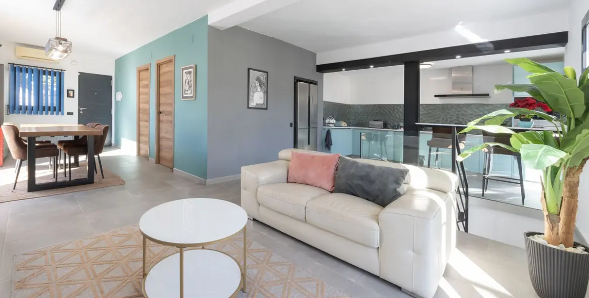 Продажа  отдельно стоящей виллы в La Capellania 7