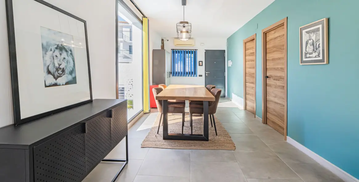 Продажа  отдельно стоящей виллы в La Capellania 8