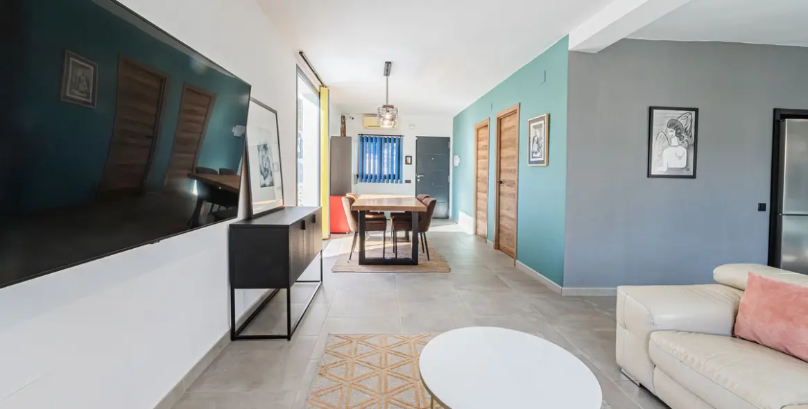 Продажа  отдельно стоящей виллы в La Capellania 9