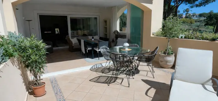 Продажа апартаментов на первом этаже в Elviria 1