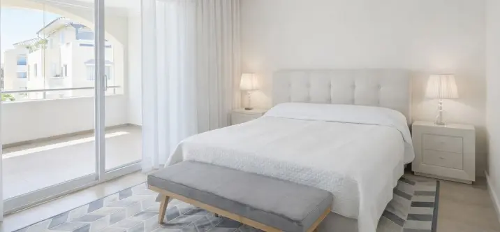 Продажа апартаментов на первом этаже в Elviria 2