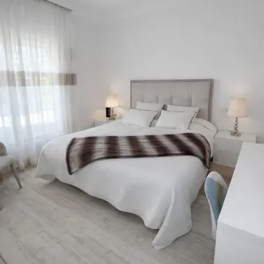 Продажа апартаментов на первом этаже в Elviria