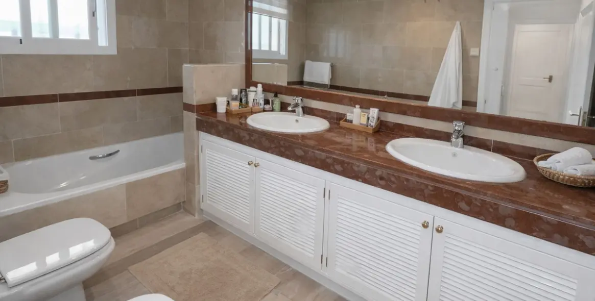 Продажа апартаментов на первом этаже в Elviria 6