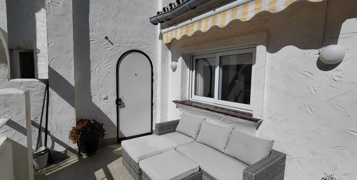 Sale of penthouse duplex in Marbesa 45