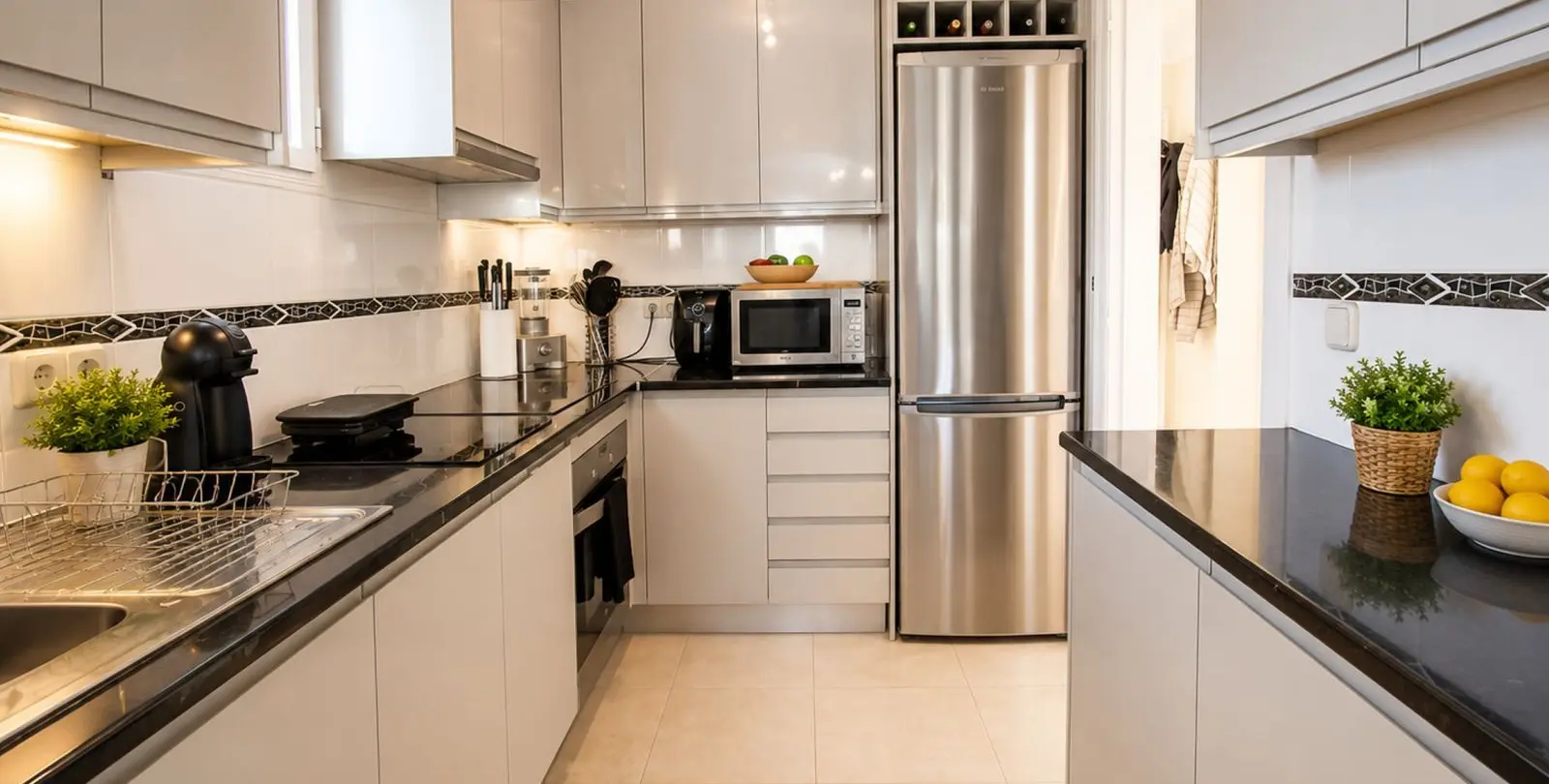 Продажа двухуровневого пентхауса в Marbesa 6