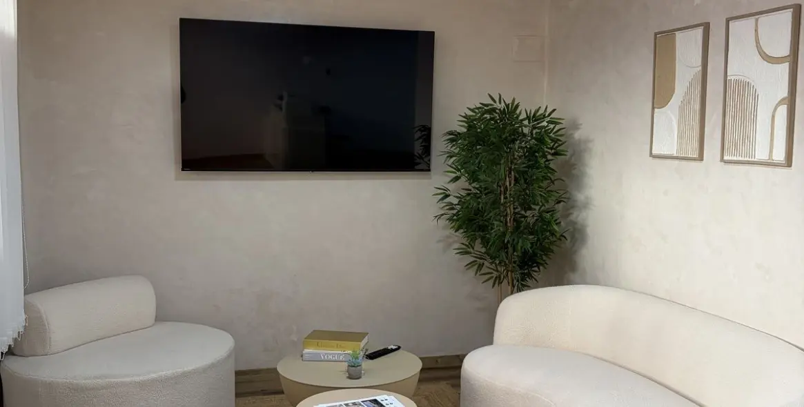 Продажа офиса в Nueva Andalucía 2