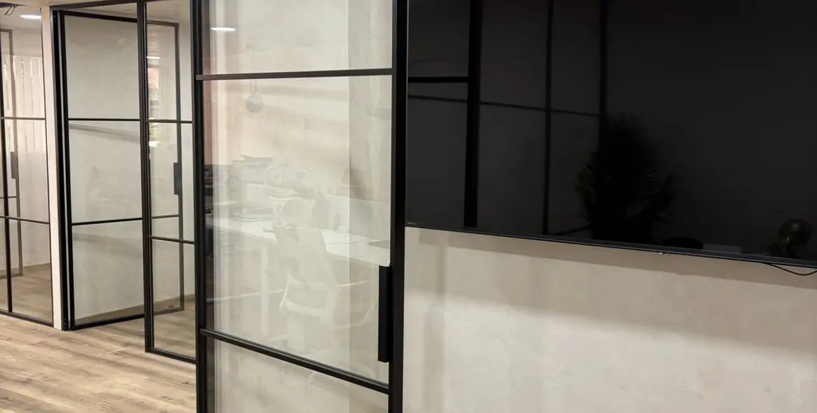 Продажа офиса в Nueva Andalucía 9