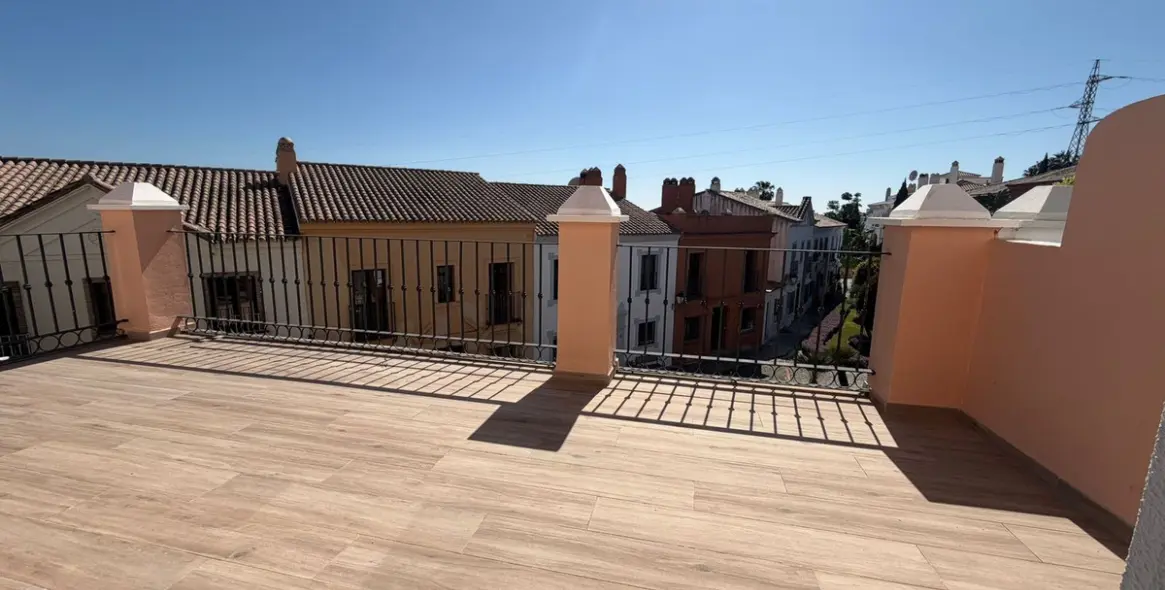 Долгосрочная аренда таунхауса в Estepona 13