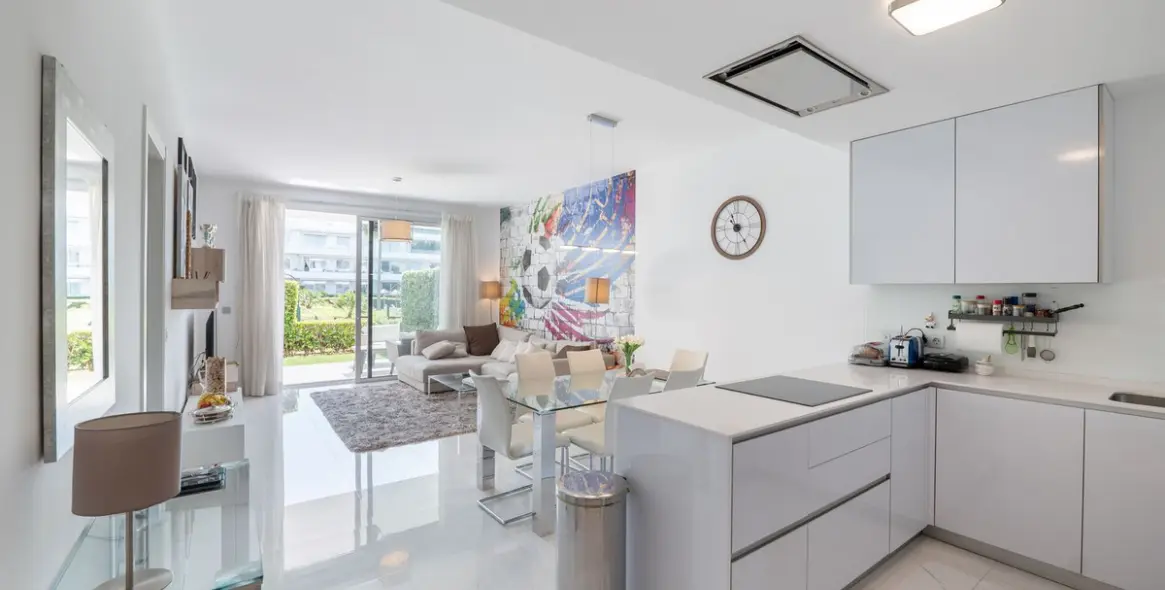 Alquiler a corto plazo de apartamento en planta baja en Cancelada 9