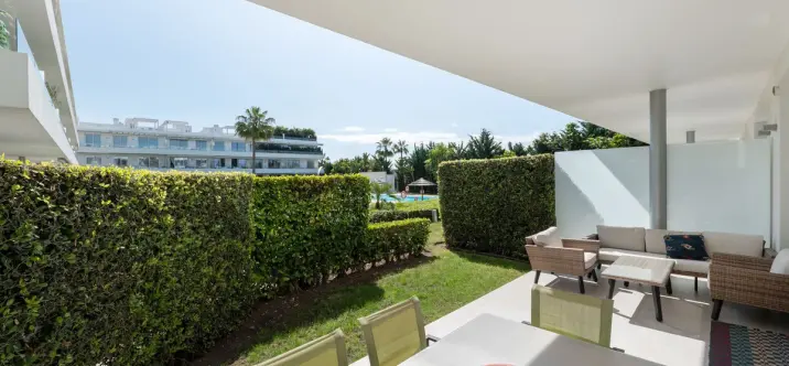 Long-term rent of ground floor apartment in Cancelada 1