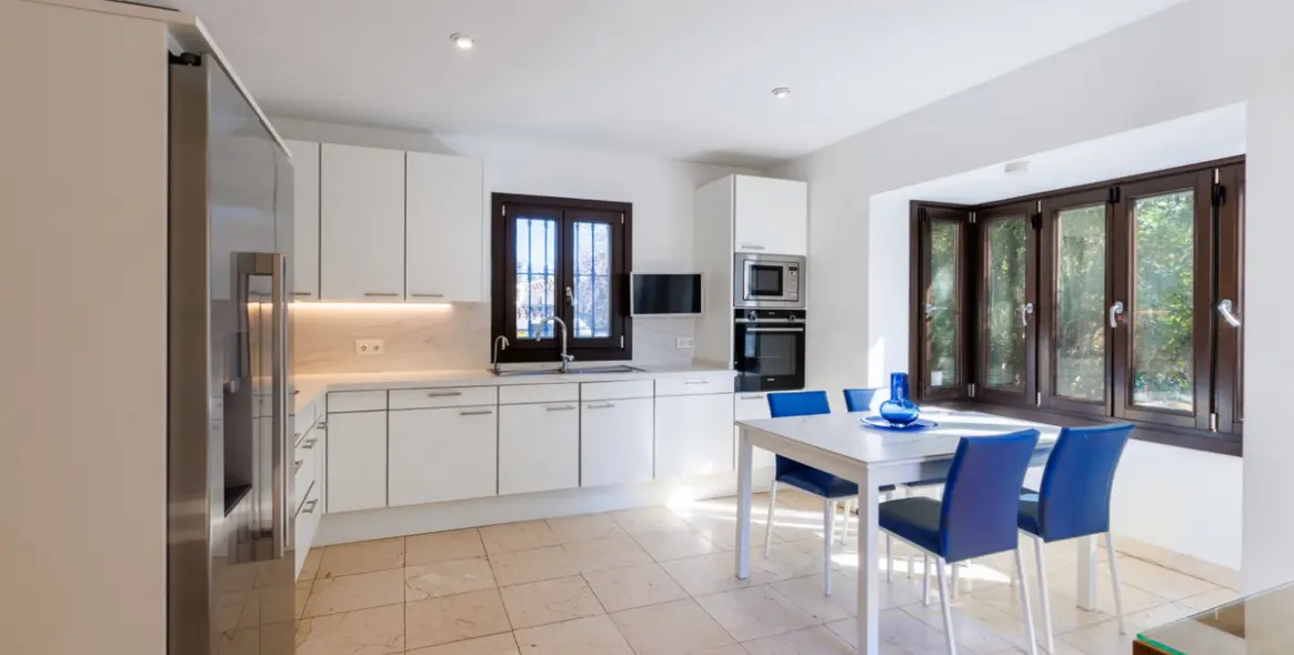 Short-term rent of detached villa in Guadalmina Baja 5