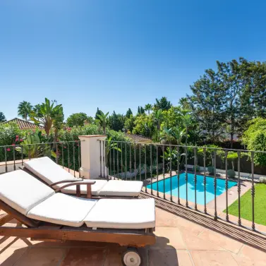 Краткосрочная аренда  отдельно стоящей виллы в Guadalmina Baja