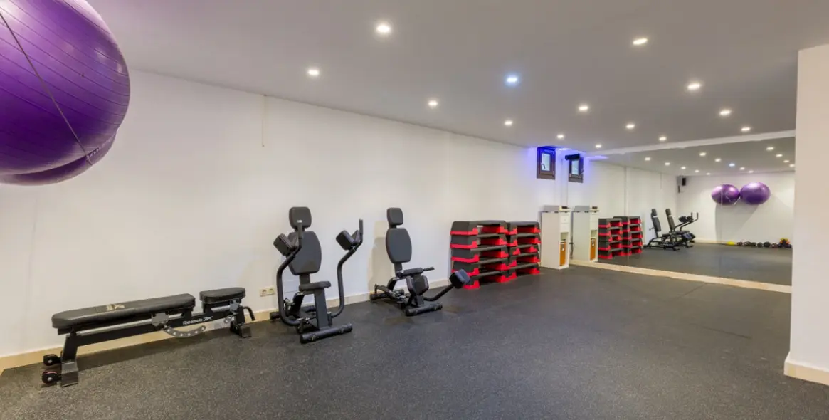 Short-term rent of detached villa in Guadalmina Baja 38