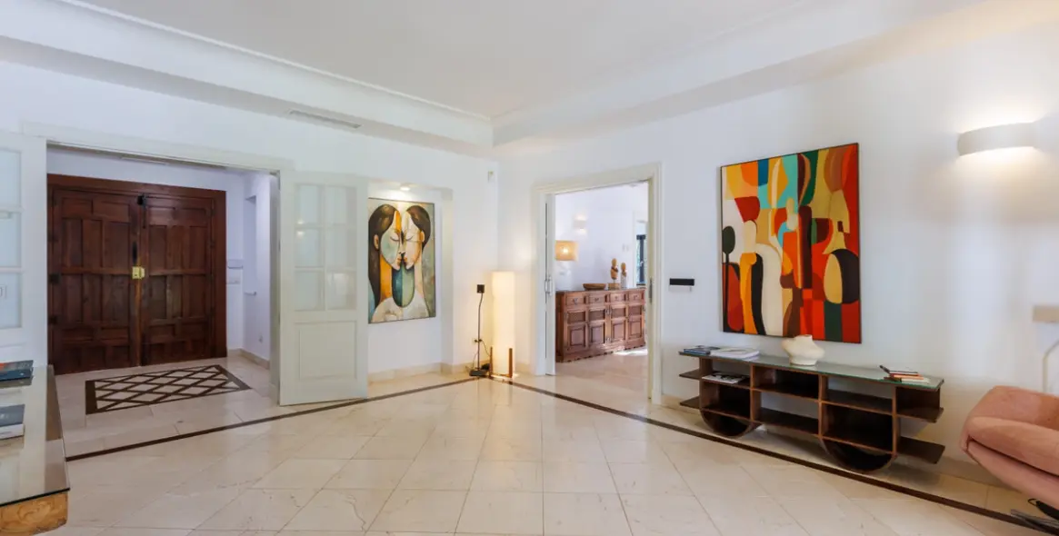 Short-term rent of detached villa in Guadalmina Baja 43