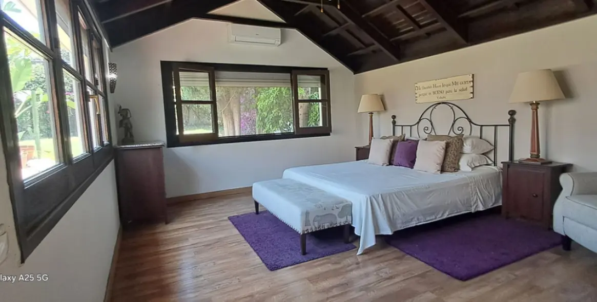 Sale of detached villa in Marbella 26