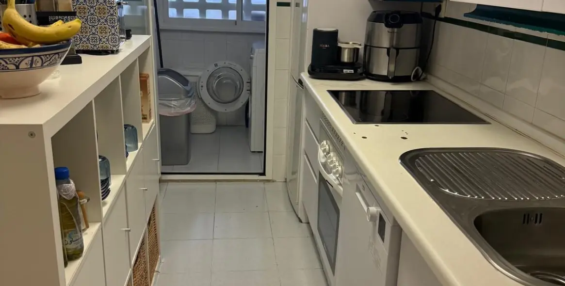 Venta de apartamento en planta media en Marbella 5