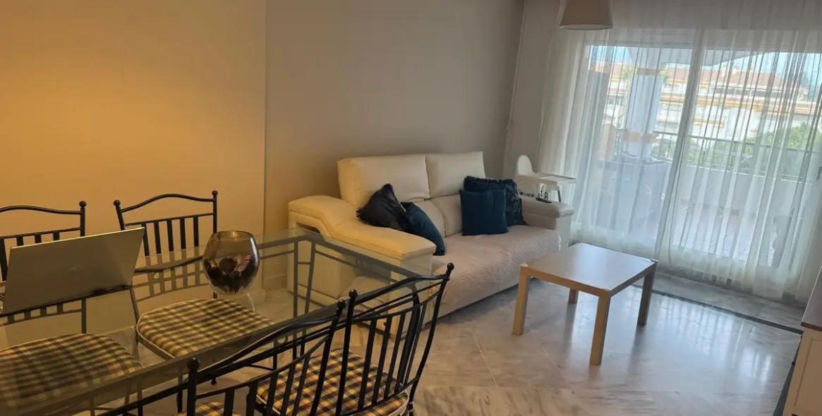 Venta de apartamento en planta media en Marbella 7