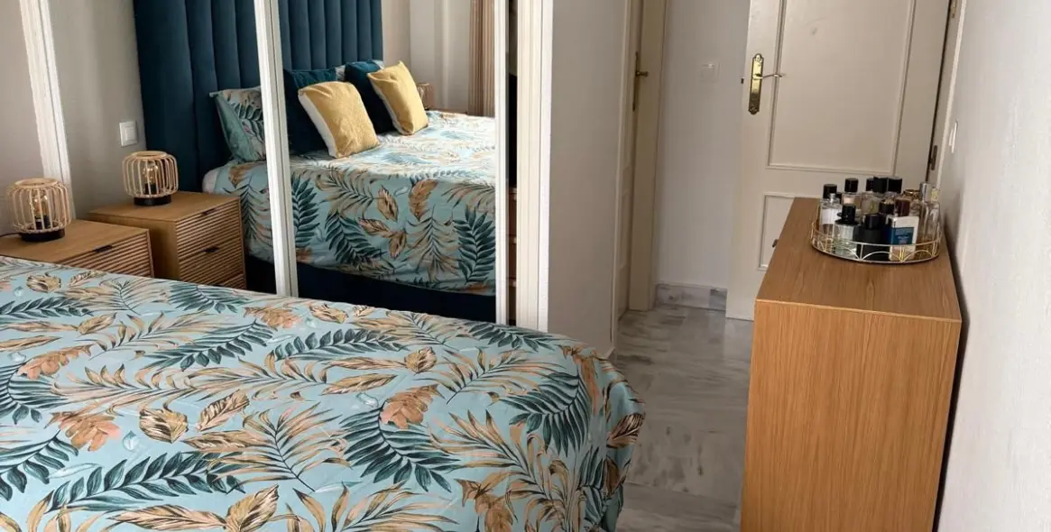 Venta de apartamento en planta media en Marbella 8