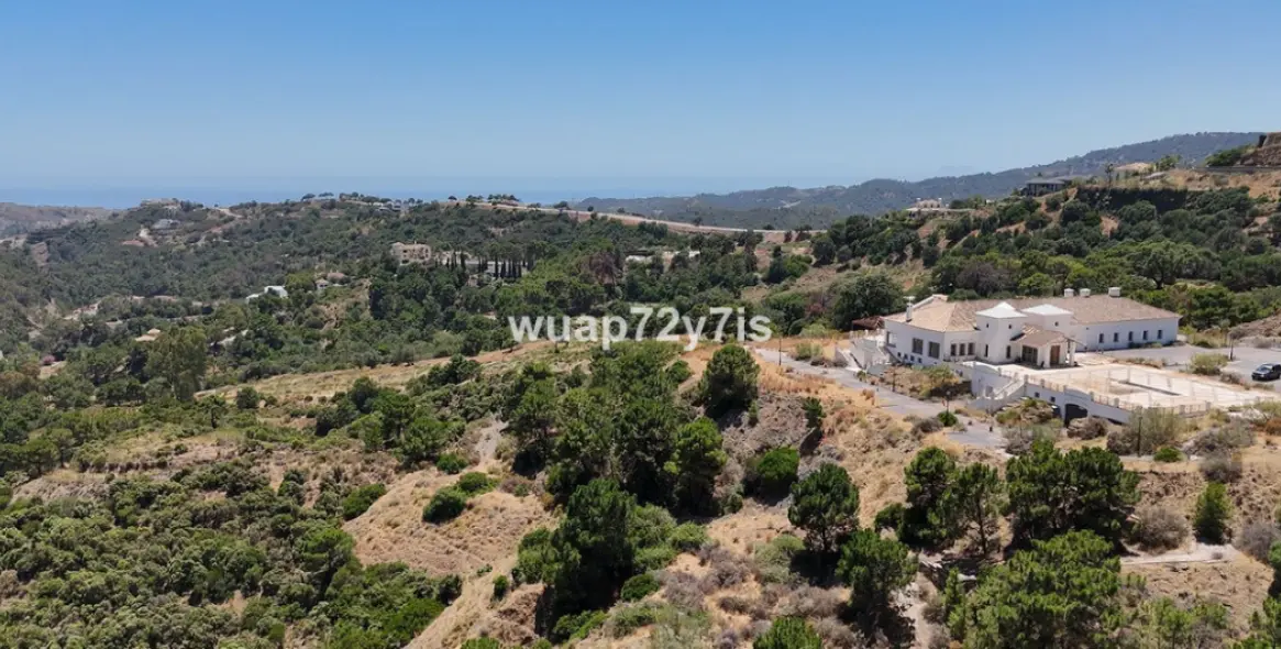 Venta de parcela residencial en Benahavís 3