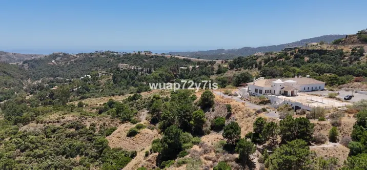 Venta de parcela residencial en Benahavís 2