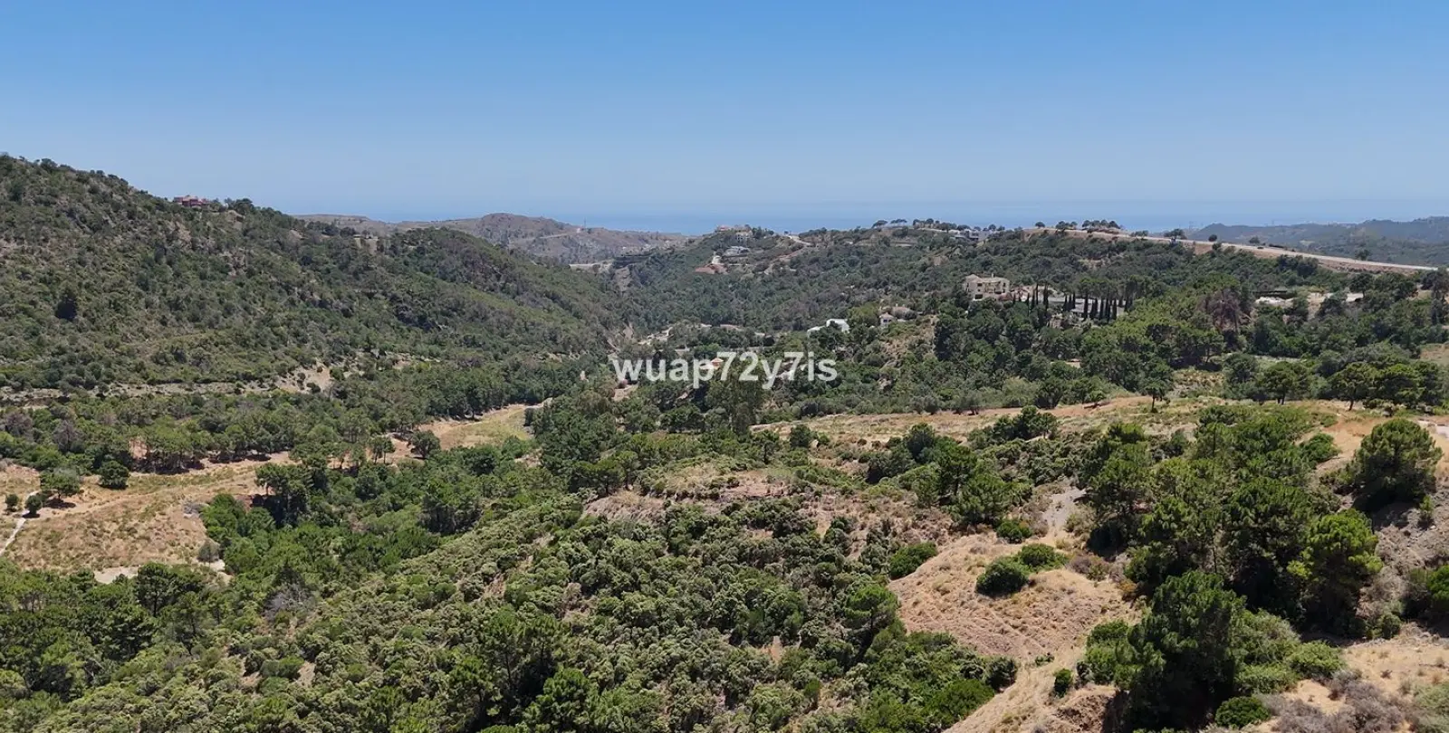 Sale of residential plot in Benahavís 2