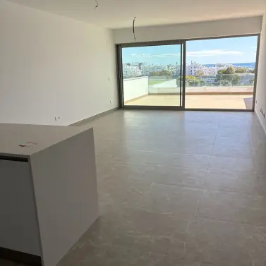 Продажа апартаментов на первом этаже в Estepona