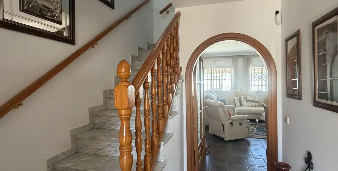 Продажа таунхауса в Estepona 9