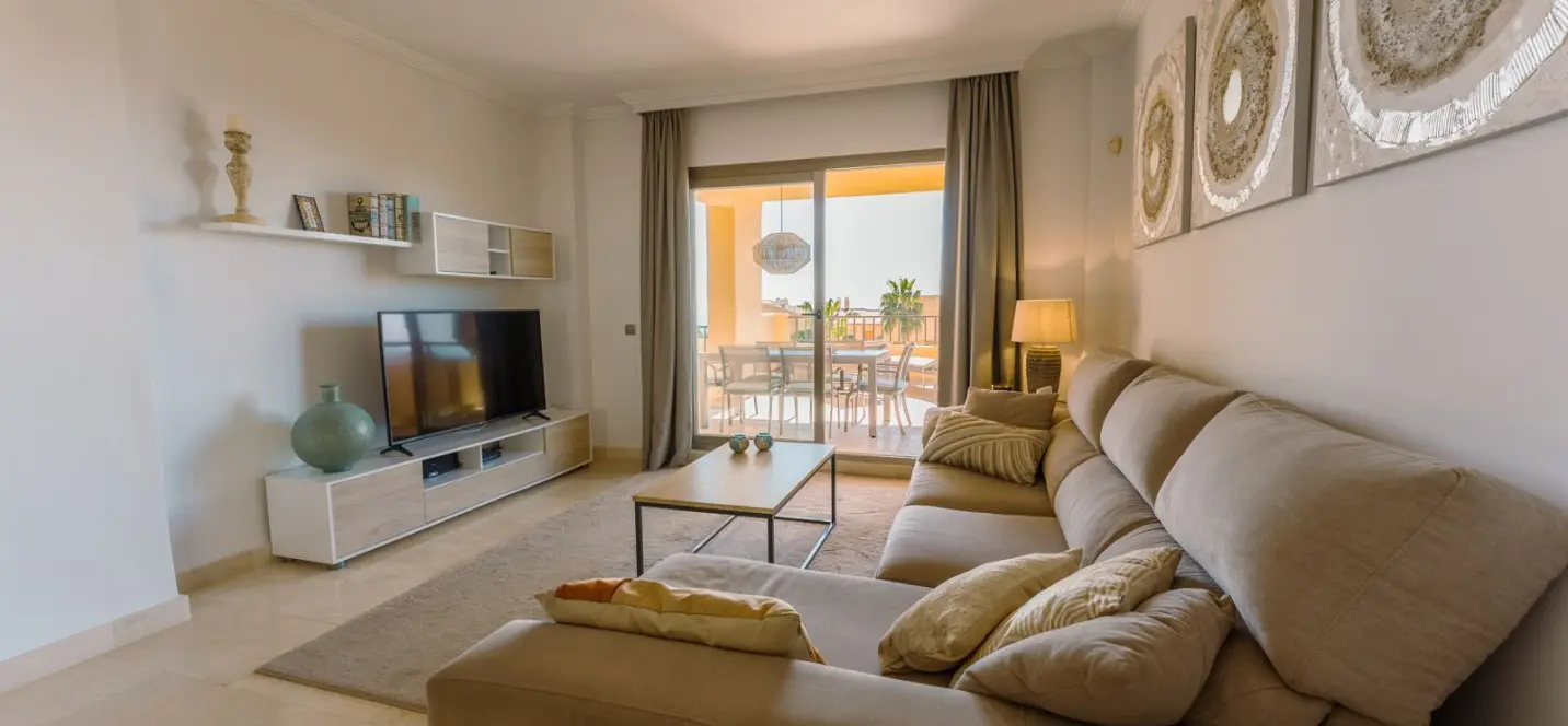 Venta de apartamento en planta media en Atalaya 2